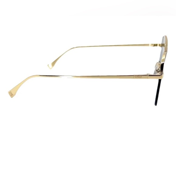 2024 Fendi Unisex Monogram sunglasses - Picture 3 of 7